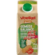 Grønsagssaft med tomatsaft og havsalt, Demeter Økologisk  - 750 ml - Voelkel